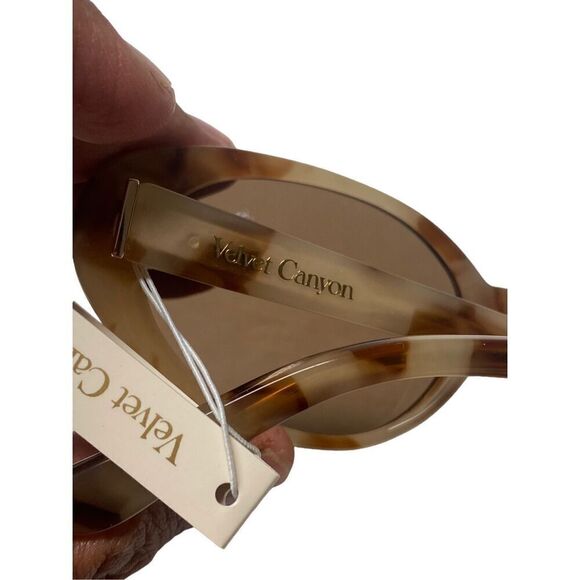 Velvet Canyon - The Poet - Picture 4 of 6